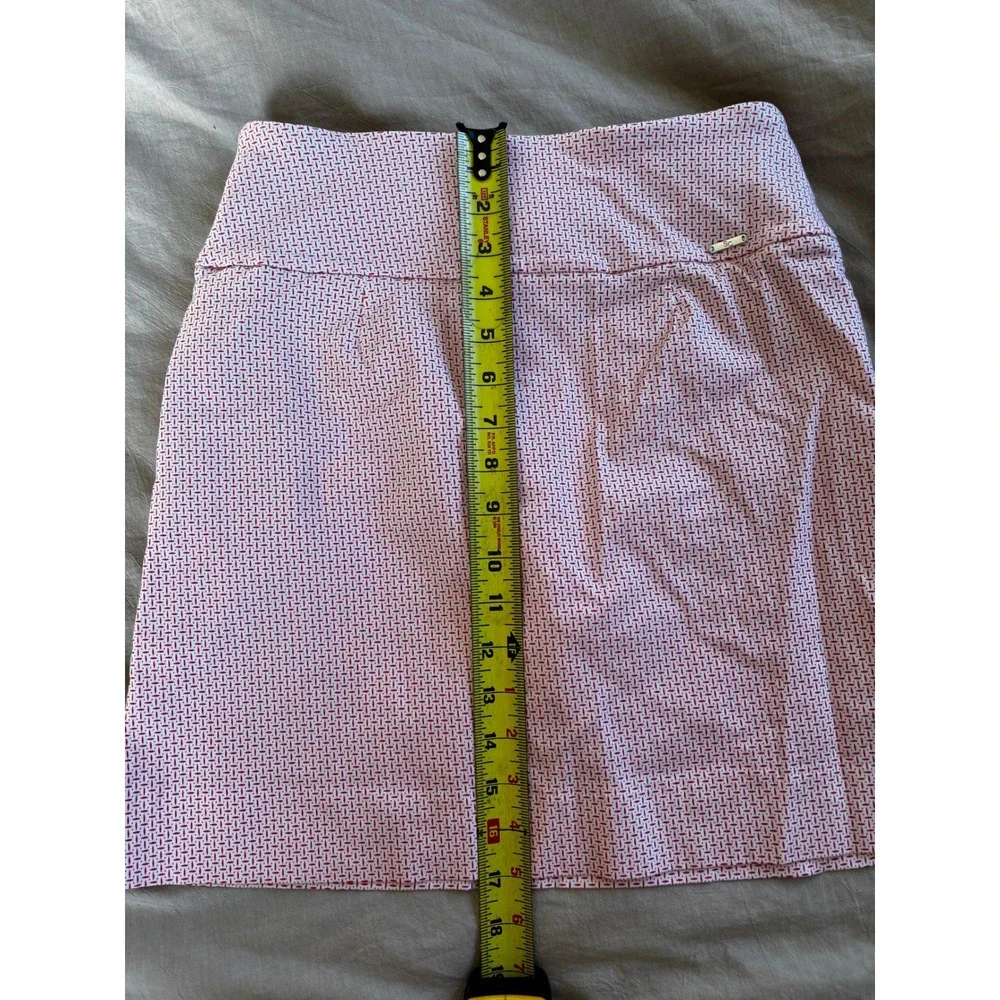 S.C. & Co. Sportswear Red White Geometric Print Golf Skort Size‎ Small